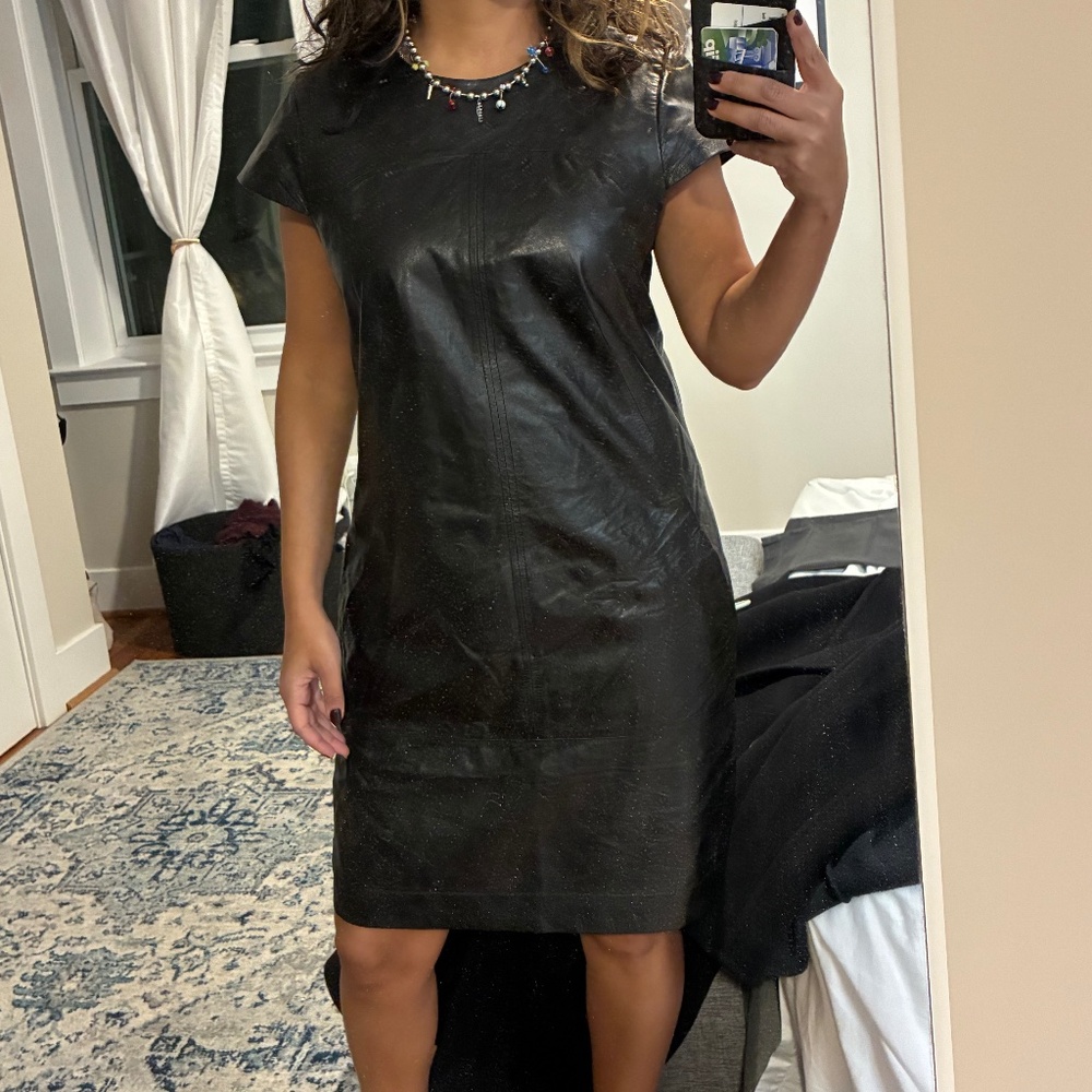 Vince Cap sleeve crew neck leather mini dress size 6 - Picture 6 of 6